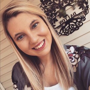 Meet your Posher, Brittany